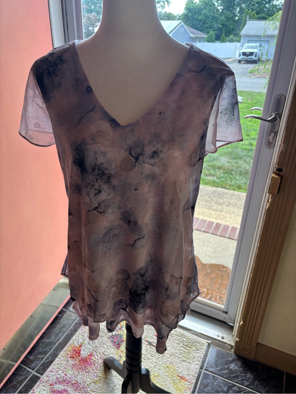 Simply Vera Wang V neck womens shirt Sz M